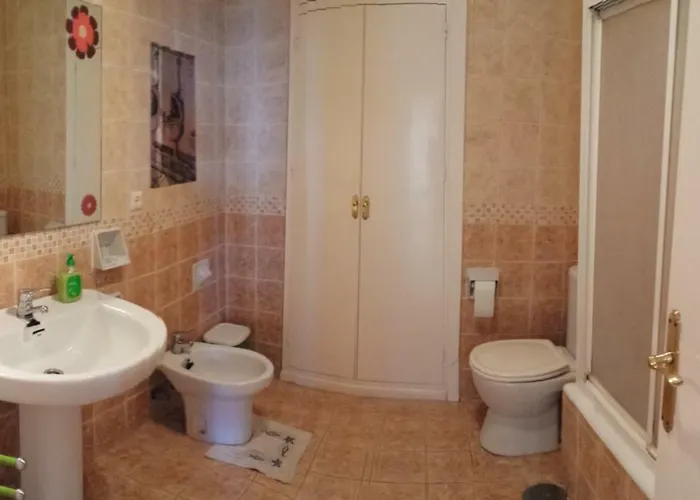 Apartamento Primera Línea De Playa, 2-4 Personas